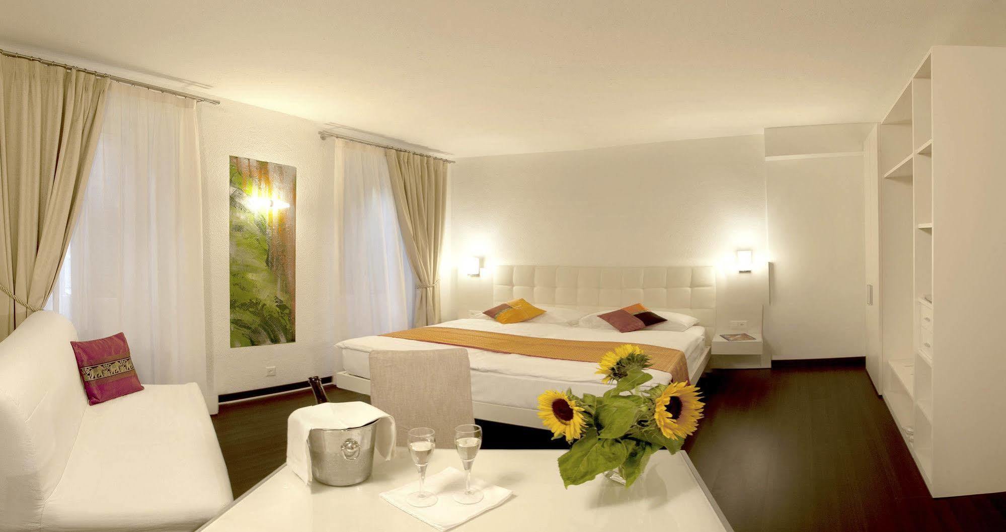 לוקרנו Hotel America מראה חיצוני תמונה